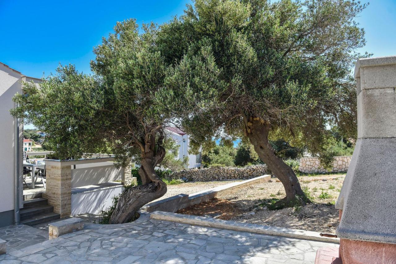 Moderner Bungalow Mit Meerblick Lun  Kültér fotó